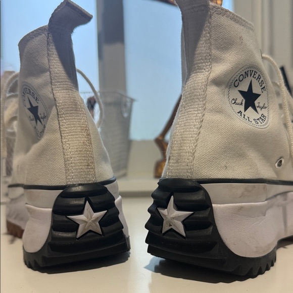 Converse Women's White Platform High-Tops - Picture 10 of 10